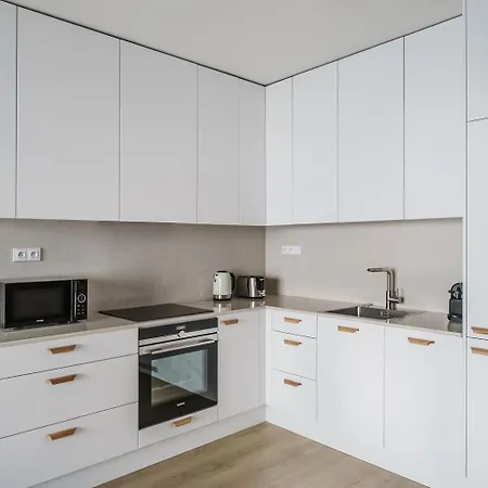 Blueground 7 Balcony Stromovka Park Prg-26 Апартаменты Прага