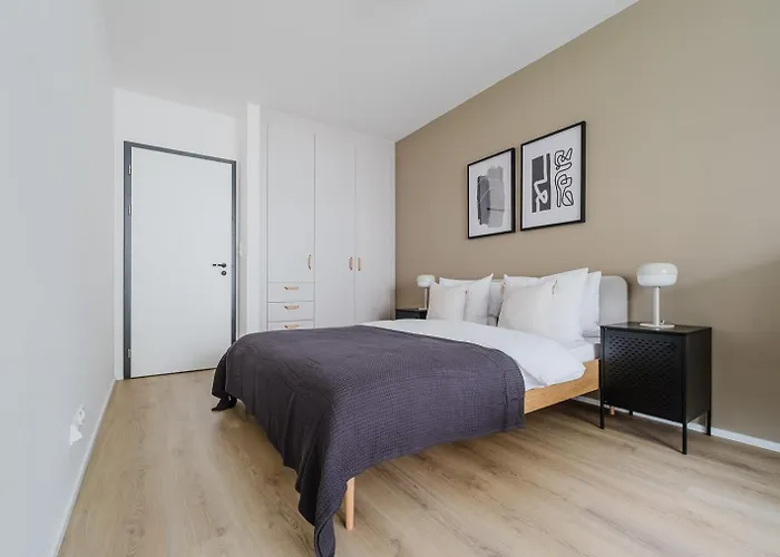 Apartamento Blueground 7 Balcony Stromovka Park Prg-26