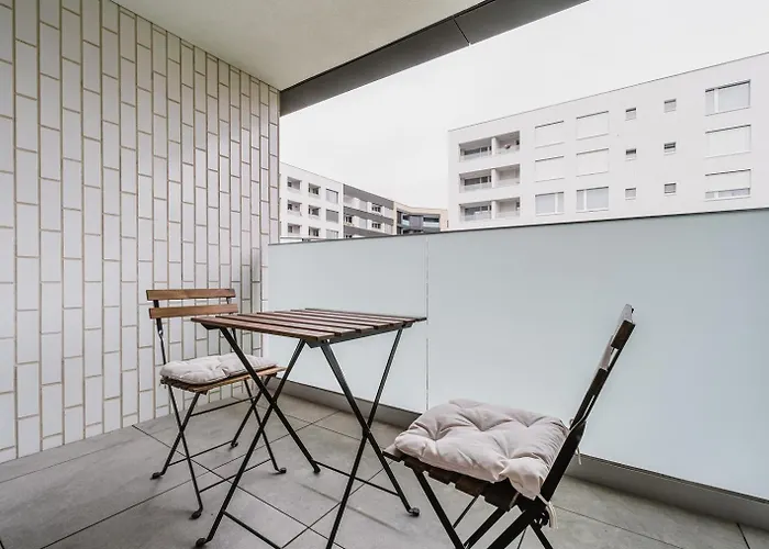Blueground 7 Balcony Stromovka Park Prg-26 Apartamento
